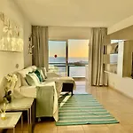 New The Terrace By The Sea -infinity Views & Air Cond- Comodoro, Cristianos, Tenerife 아파트 *