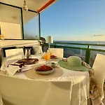New The Terrace By The Sea -infinity Views & Air Cond- Comodoro, Cristianos, Tenerife 아파트