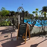 New The Terrace By The Sea -infinity Views & Air Cond- Comodoro, Cristianos, Tenerife *