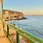 New The Terrace By The Sea -infinity Views & Air Cond- Comodoro, Cristianos, Tenerife * 로스크리스티아노스