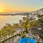 아파트 New The Terrace By The Sea -infinity Views & Air Cond- Comodoro, Cristianos, Tenerife