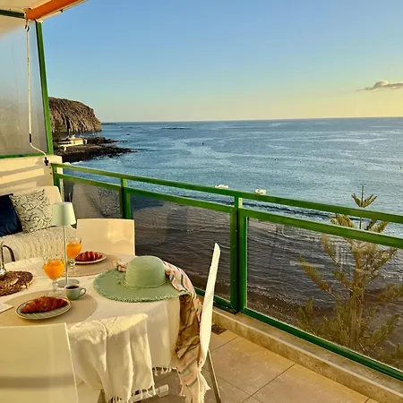 Apartamento New The Terrace By The Sea -infinity Views & Aircond- Comodoro, Cristianos, Tenerife Los Cristianos (Tenerife)