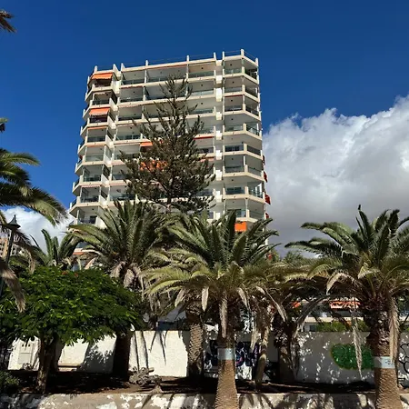 New The Terrace By The Sea -infinity Views & Air Cond- Comodoro, Cristianos, Tenerife 아파트 로스크리스티아노스