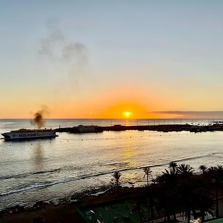 New The Terrace By The Sea -infinity Views & Aircond- Comodoro, Cristianos, Tenerife Apartamento *