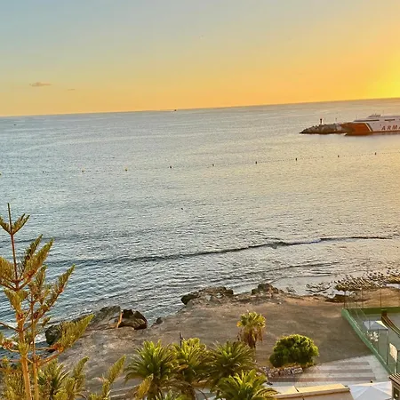 New The Terrace By The Sea -infinity Views & Aircond- Comodoro, Cristianos, Tenerife Los Cristianos (Tenerife)