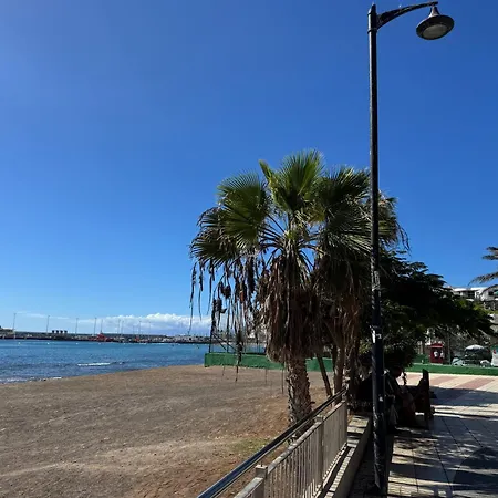 Apartamento New The Terrace By The Sea -infinity Views & Aircond- Comodoro, Cristianos, Tenerife Los Cristianos (Tenerife)
